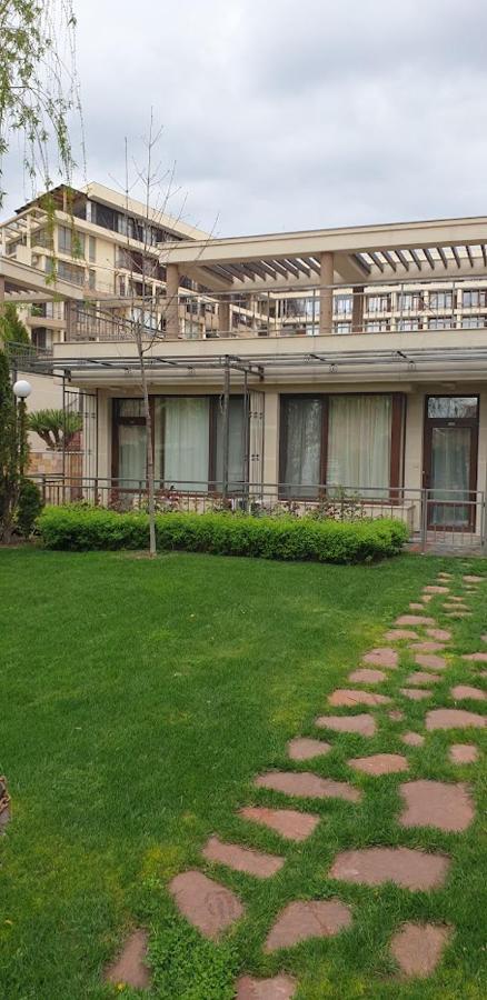 Patrick'S Apartments - Sorrento Sole Mare, Sveti Vlas Esterno foto